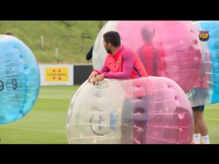 Необычная тренироа "барселоны"