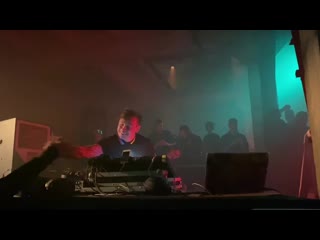 ✔️ дельфин aka «механический пёс»