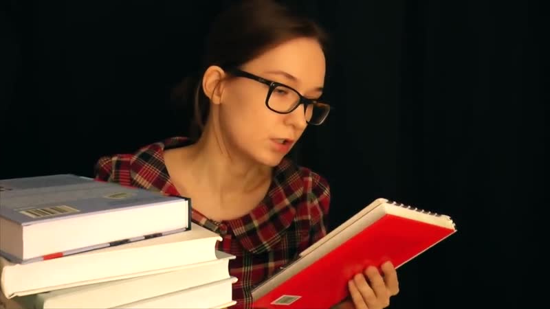Асмр библиотекарь/тихий голос/таппинг/asmr librarian girl