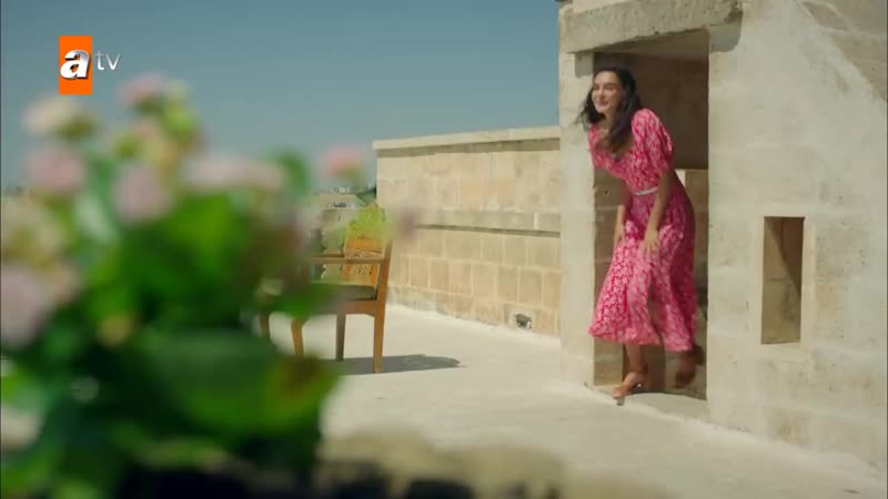Ebru şahin telli turnam hercai 41