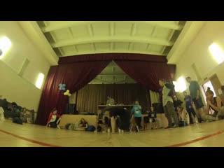 Anya vs amma (1/2 bgirl 1x1 | mirodrom 2014) #bboy #bgirl #breakdance