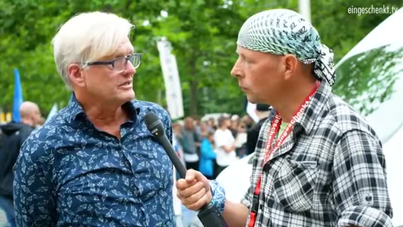 Friedensdemo hermann ploppa, kilez more, morgaine und äon in dresden