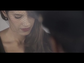 Elisa tovati eye liner (clip officiel)