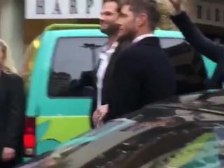 @jensenackles @jarpad @mishacollins and @scoobydoo outside paleyfest credit