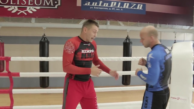 Скачковые удары в боксе с русланом акумовым тренироа боксерских ударов на скачке