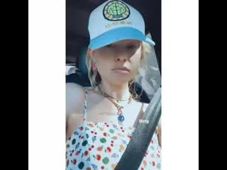 Cherries cherries behati behatiprinsloo angelbehati behatiprinsloolevine alien cherryp ( 640 x 640 ) mp4