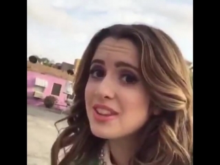 Laura behind the scenes at her seventeen latin cover shoot!