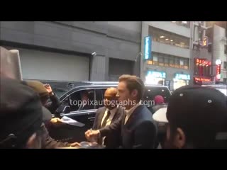 An old video of dom signing autographs in nyc! (2016) 🎥 | via toppix autographs