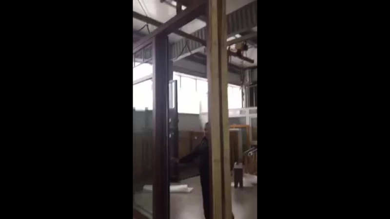 Раздвижная дерево алюминиевая дверь