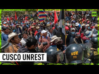 Clashes erupt as protests spread through peru