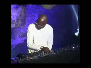 Black motion soyeka ft caiiro & tabia [black coffee x sterkfontein caves]