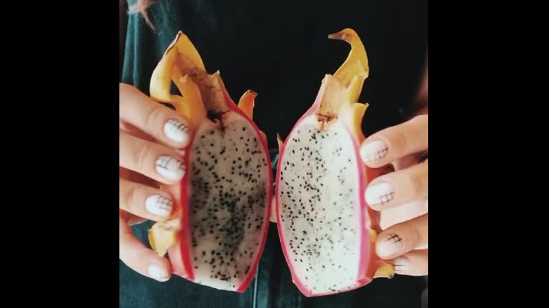 Вьетнамская легенда гласит, что сколько существовала земля, столько люди боролись со страшными огнедышащими драконами 🐉