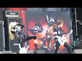 Arch enemy "bloodstained cross" live @ sonisphere, stockholm 2011