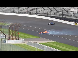 Raw video fernando alonso crashes during 2019 indy 500 practice