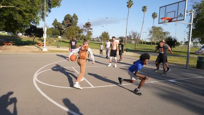 Professor live nerd breaks ankles and exposes hoopers in the hood (26 04 2021)