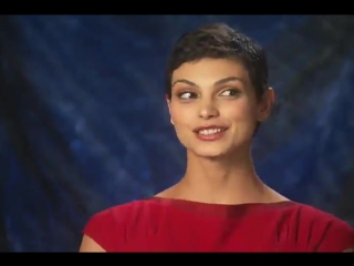 Морена баккарин дает интервью! часть 1