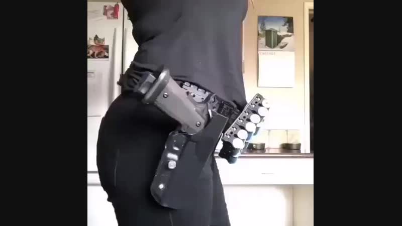 Опасно с ней шутить😂💣