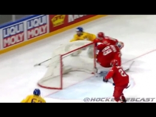 Rickard rakell @anaheimducks makes it 2 1 sweden vs russia after a nice feed from mika zibanejad @nyrangers iihfworlds