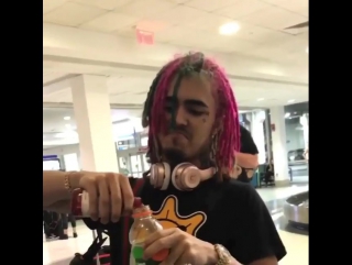 Lil pump mixing lean with gatorade!