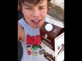 Its a chocolate milk party wooo 5 seconds of summer keek