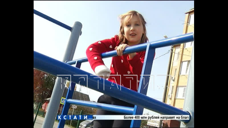 Маленькая девочка стала жертвой незаконченного благоустройства мухинского озера