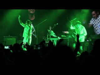 Cape cod the one (feat constantine) (live @ sziget pre party)