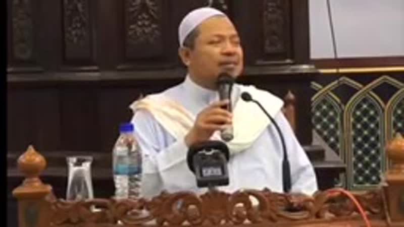 Ustaz hanafiah abd razak mengapa nabi saw melarang berjemur pada waktu tengah hari ?