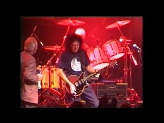 Queen procol harum a whiter shade of pale (live 2002)