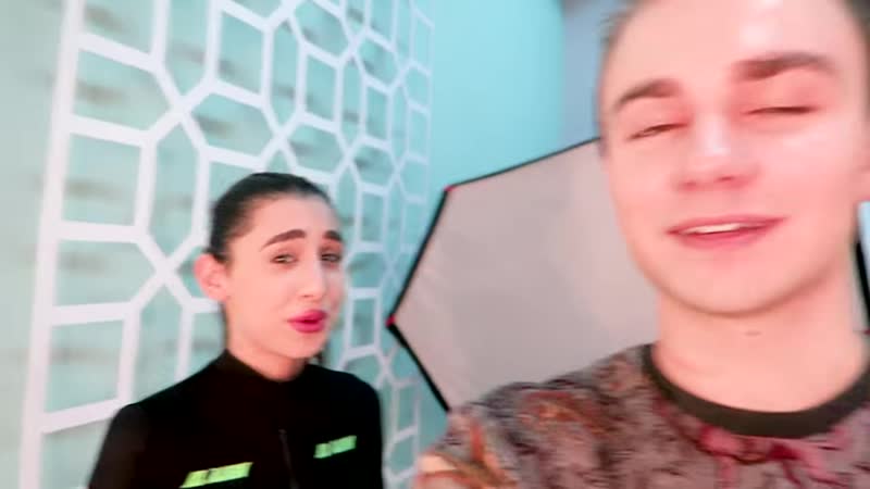 [декстер] кто последний уберёт руку с девушки ёлочки сможет снять с неё всё за 24 часа челлендж