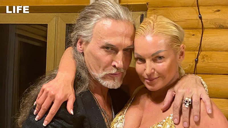 Пьяные волочкова и джигурда разыграли пошлую сценку