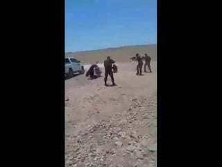 Бойцы сдс задержали двух предполагаемых боевиков иг в провинции ракка