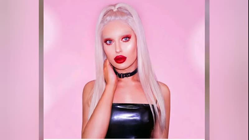 Очаровательная mtf трансгендерная женщина бэмби борг красавица модель