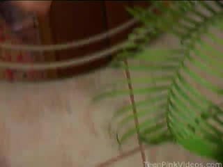 Hot babes suck &amp; lick pussy