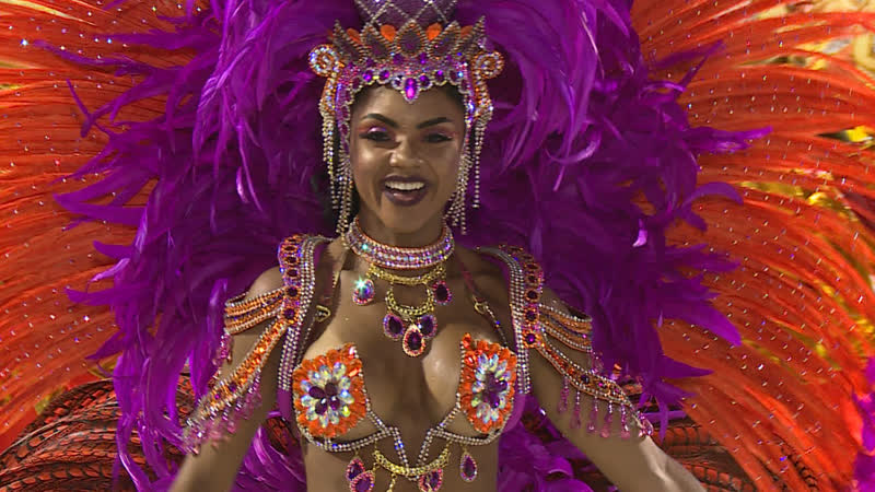 Блеск и нищета бразильского карнавала