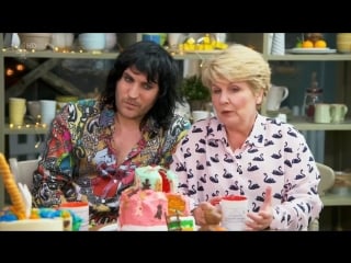 The great celebrity bake off for stand up to cancer part 5 (alan carr, aisling bea, kadeena cox, teri hatcher)