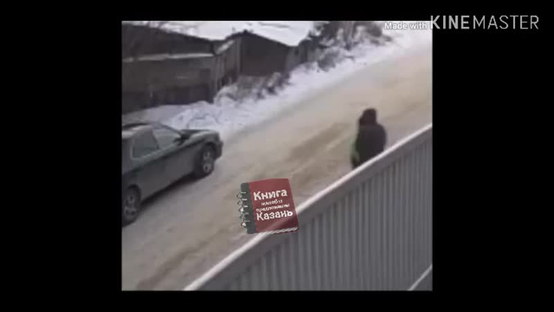 Пидофил похищает девочку