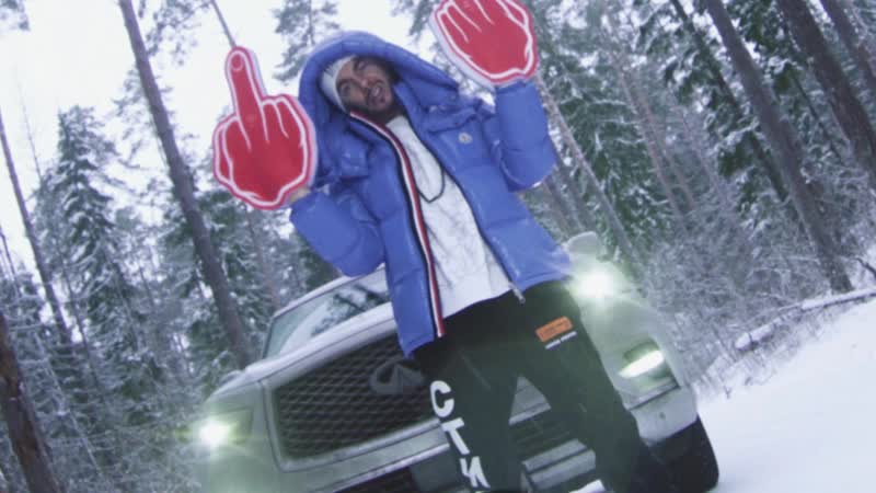 Тимур родригез/rodriguezzz средний палец вверх