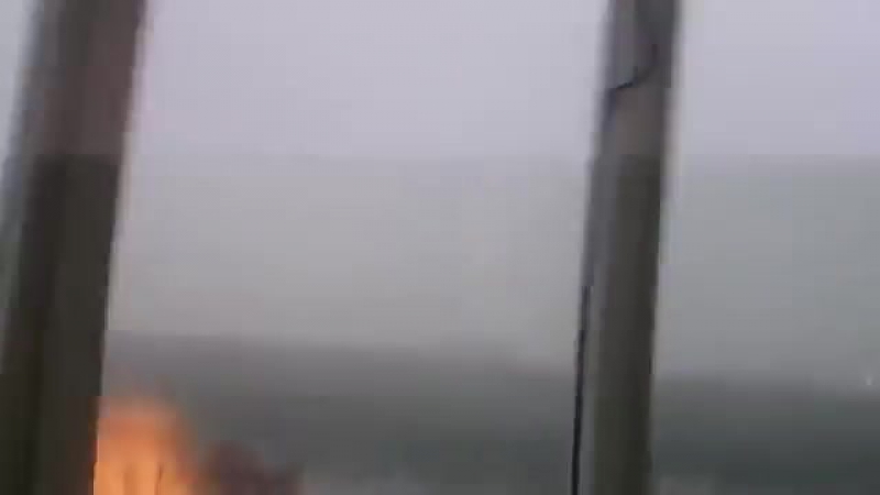 Молнии porn video – Удар молнии в дом