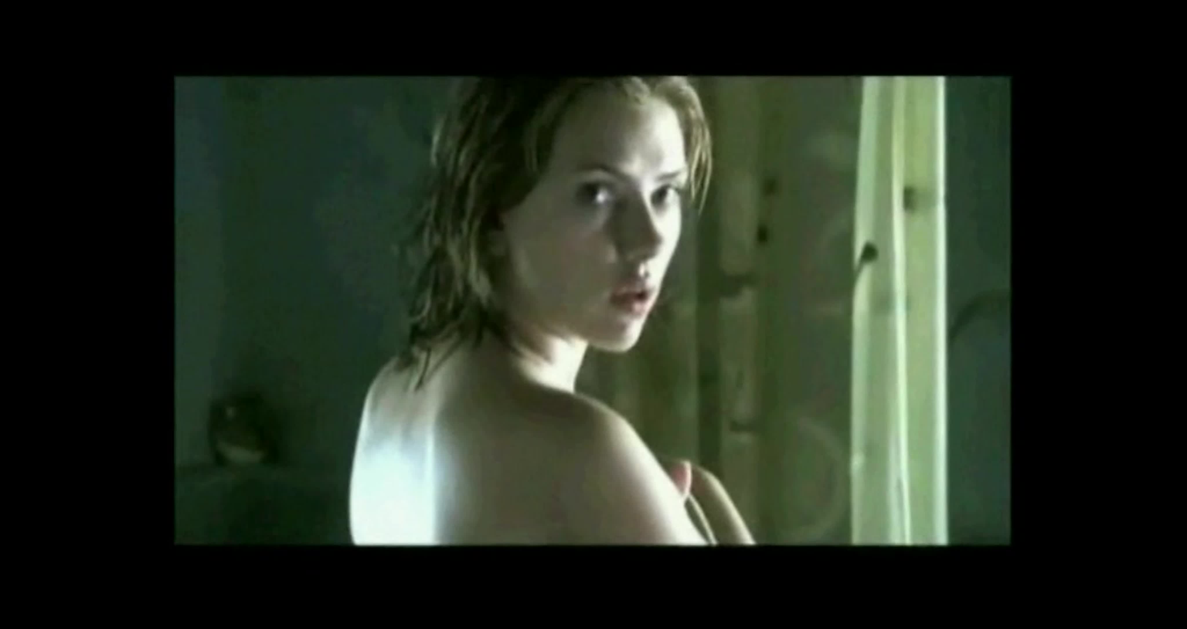 Мен бұл фотода минет жасап жатырмын.