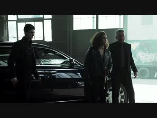 Gotham • season 4x19 • barbara steals bruce's car, selina gives her the knife