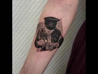 Тату мастер анита борщ (small realistic legalize tattoo police and bong) | тату студия дом элит тату (tattoo studio moscow)