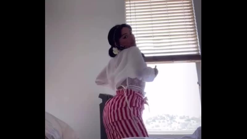 Doja porn video – Doja cat танцует | ig live | 11/05/2020