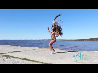 Ana arruda brazilian samba dancer