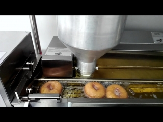 Приготовление пышек, пончиков