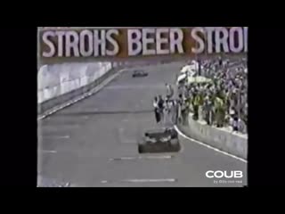 Mansell pushed his car to the finish fuel supply is broken