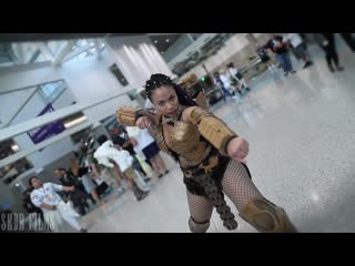 La comic con cosplay music video (aka stan lees la comic con)