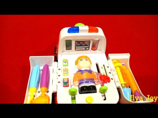 Умная машинка скорая помощ ездит сама huile toys all around ambulance