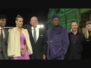 Glass premiere highlights samuel l jackson, sarah paulson james mcavoy anya taylor joy bruce willis