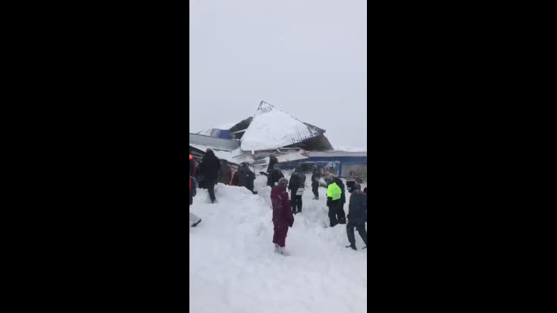 Сход лавины