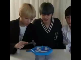 Fan page txt indonesia on instagram pliss nj 0(mp4) 1 mp4